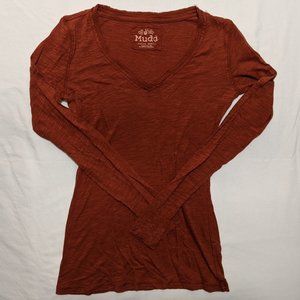 Mudd Rustic Orange V-neck